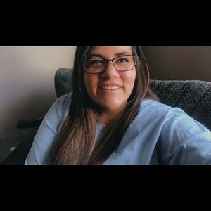 Meet your Posher, Casey